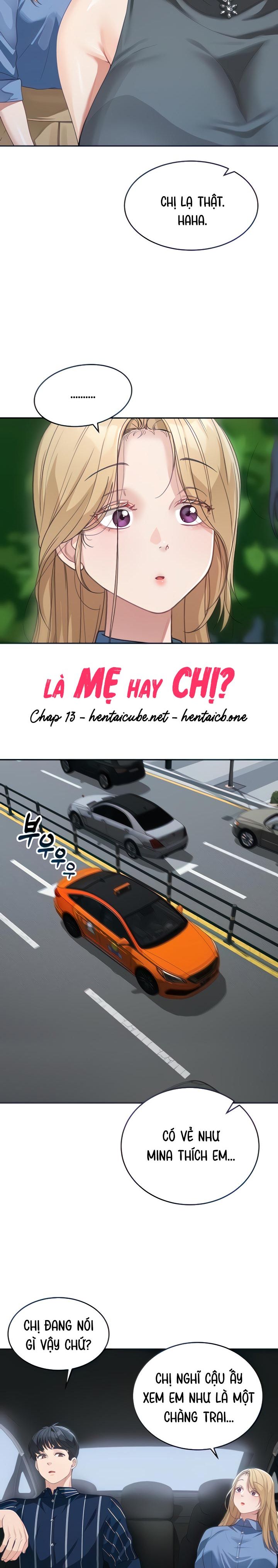 Là mẹ hay chị?