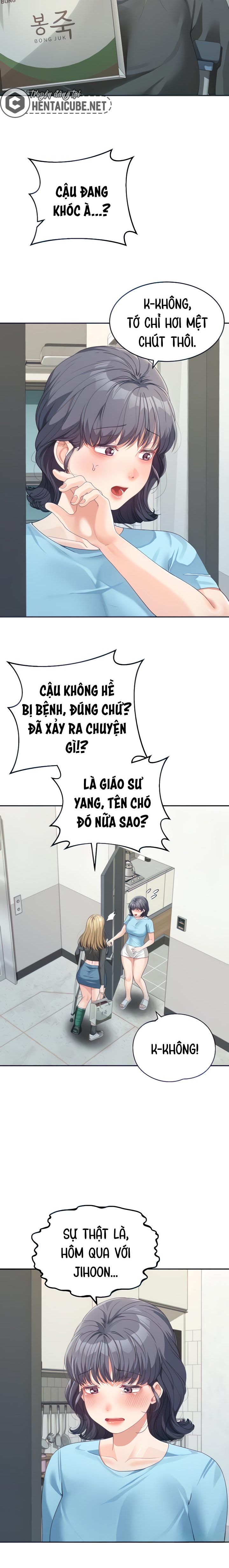 Là mẹ hay chị?