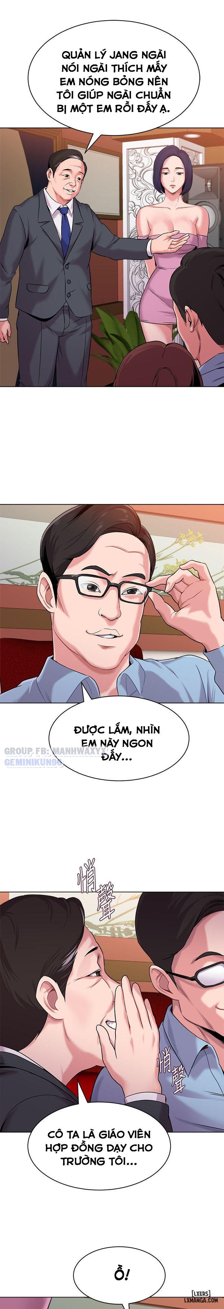 Cô giáo gợi cảm